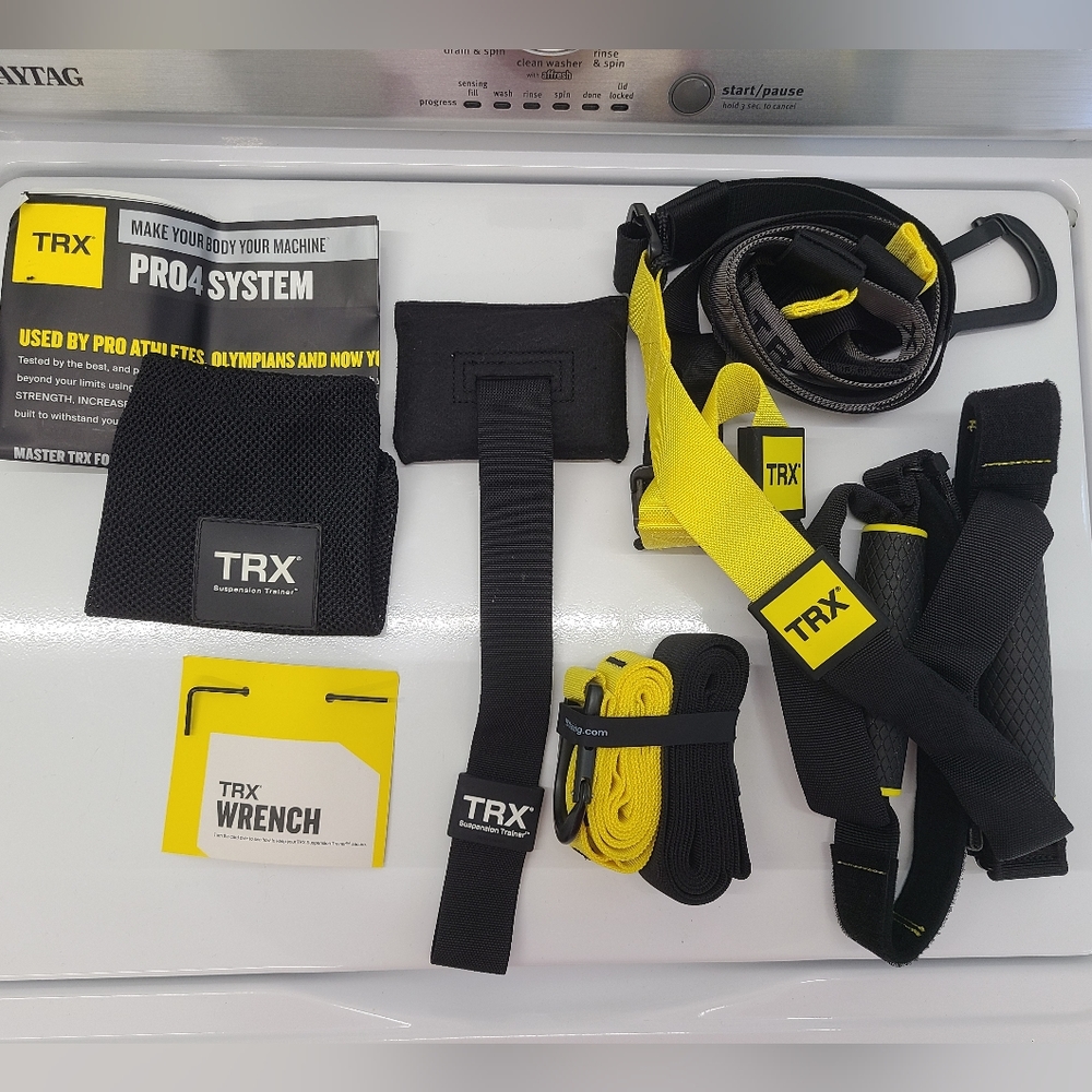NWOT TRX PRO4 Suspension System + wall mount